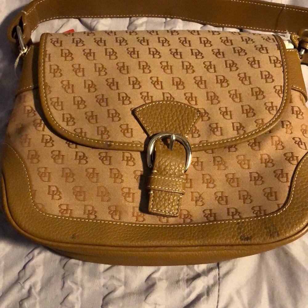 Dooney and Bourke purse